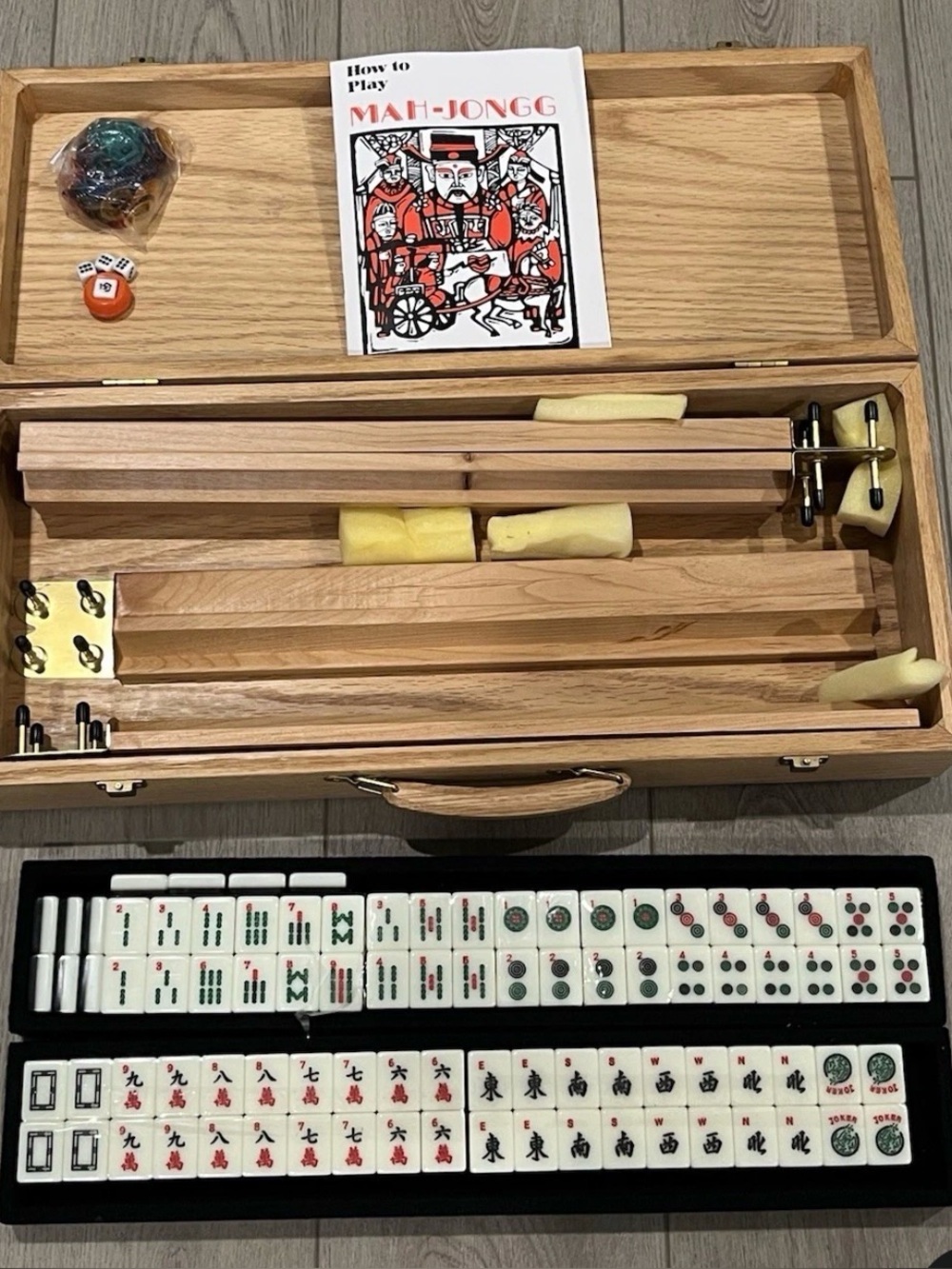 Old Classic Mahjong Tile Set - Black Backs  White with Red & Green Accents